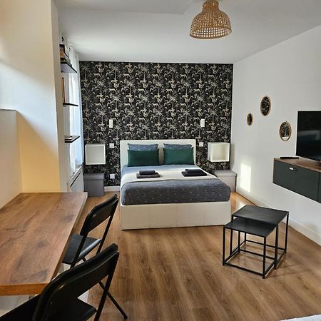 Superbe Appt Avec Cour Et Parking Gratuit A 5Min De La Cite Medievale Carcassonne Exterior photo